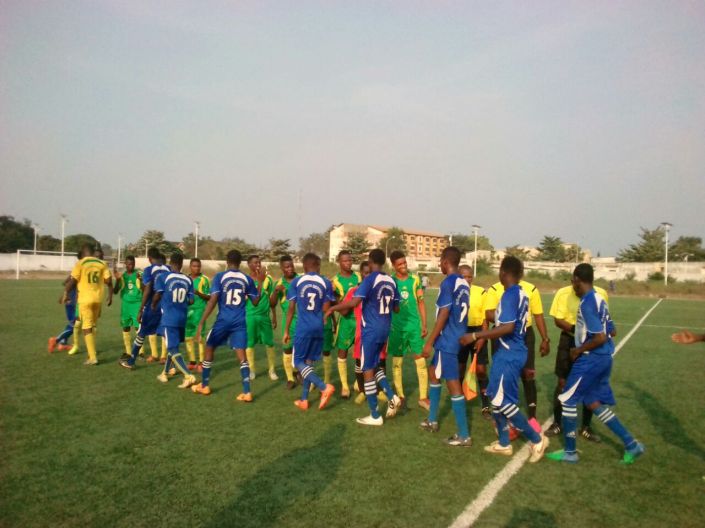 Alodo Sports en Bleu